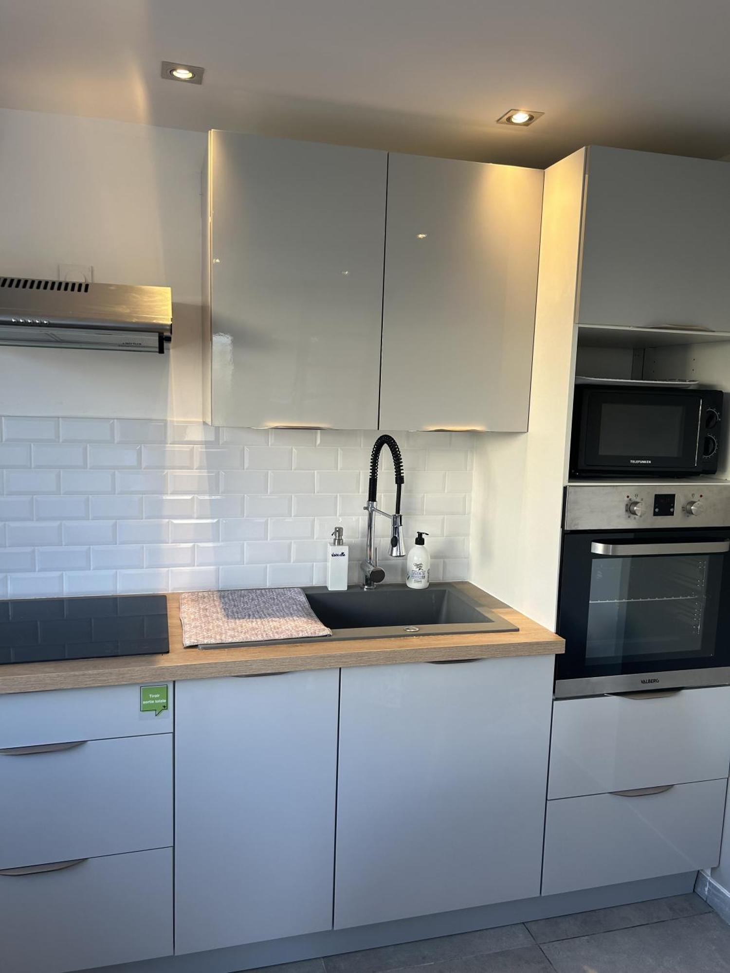 Petit Duplex Proche Mer 普卢伊内克 外观 照片